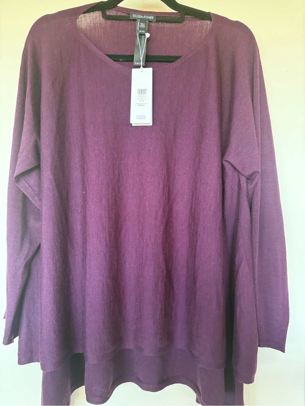 Boat neck tunic longer in back